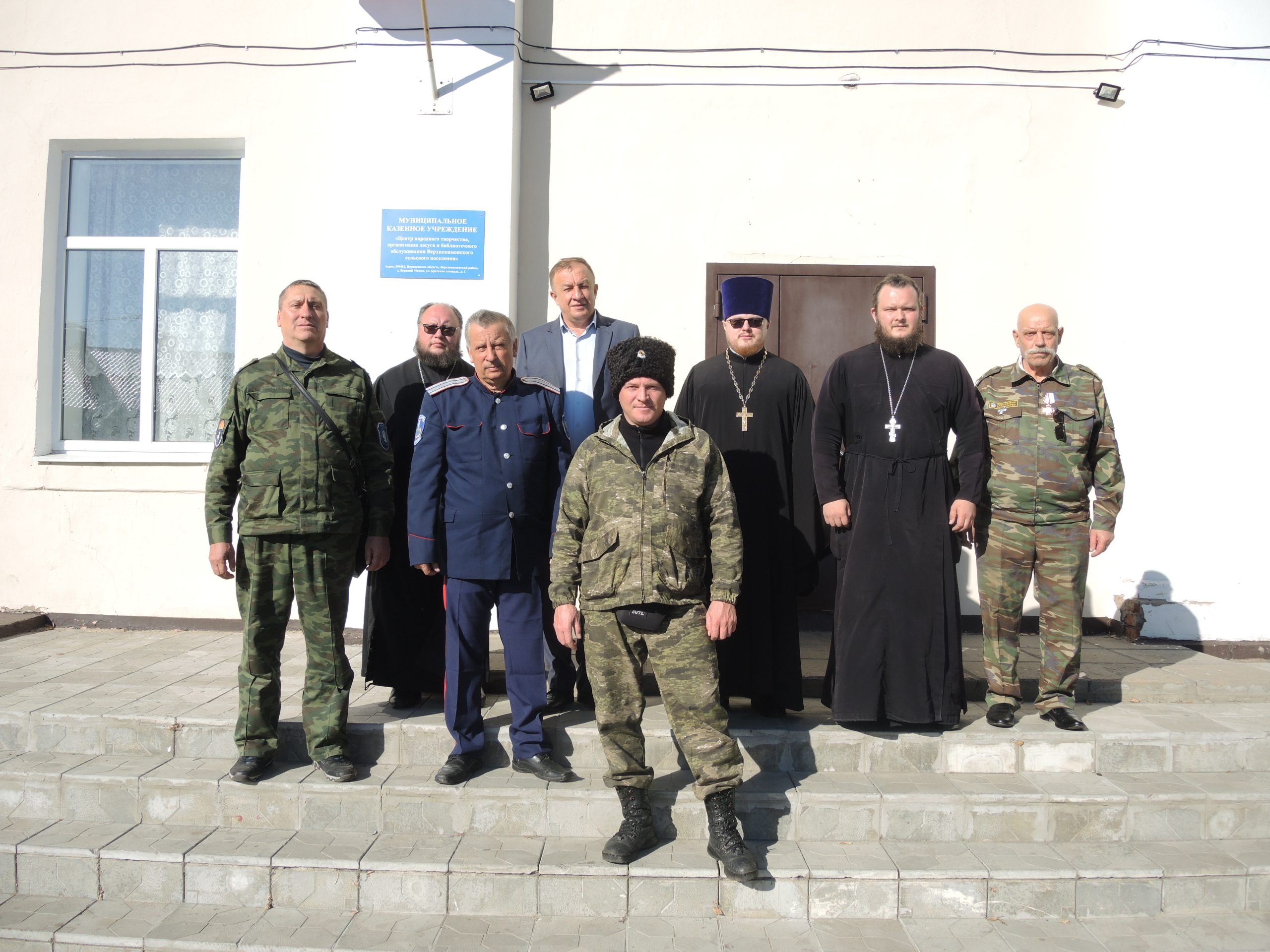 Погода в верхнем мамоне воронежской. Сергей Чупахин казак Новоаннинский. Атаман Воронежской области казачий. Казачья община Воронеж. Воронеж Атаманы казаки.