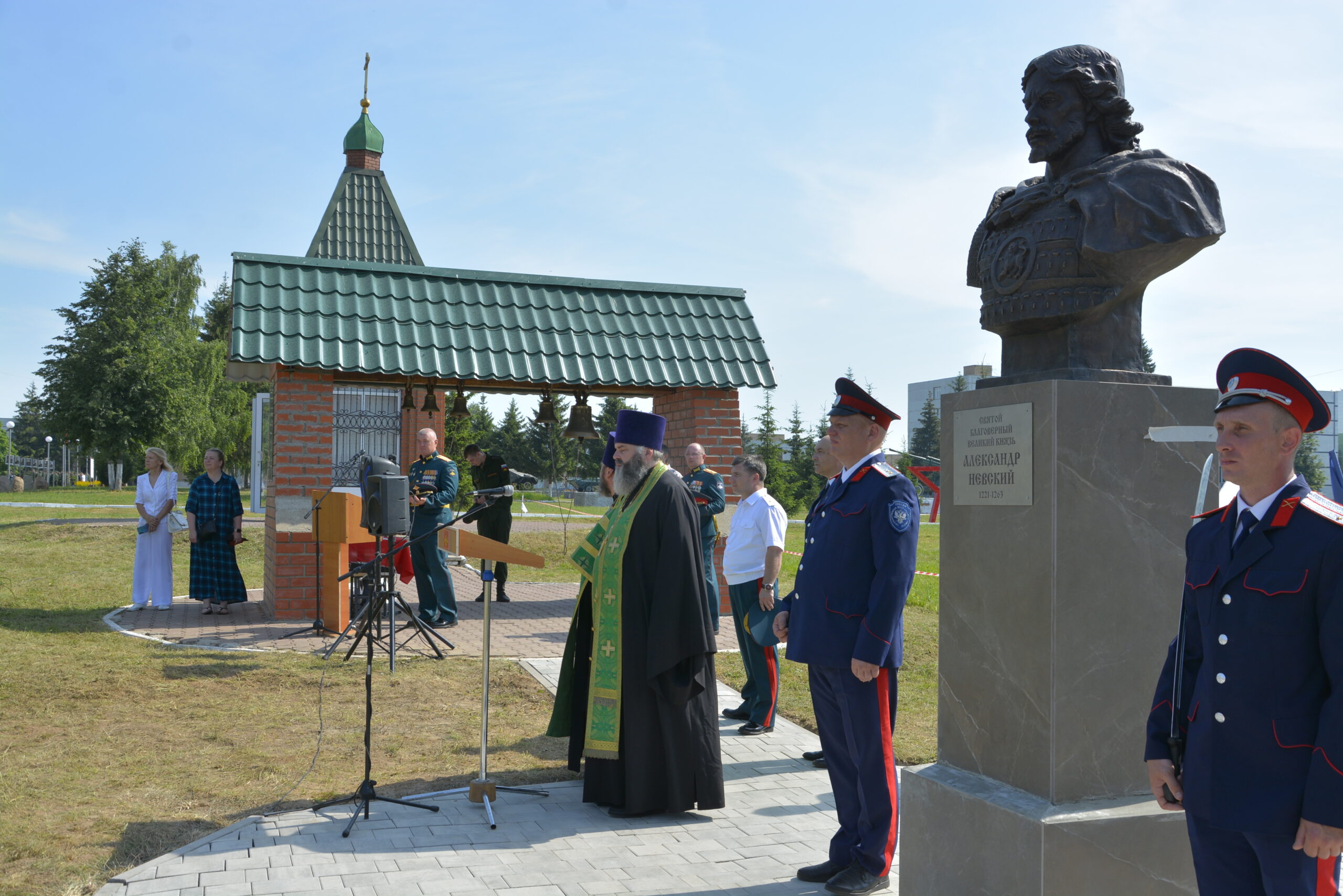 командир ямпольского полка кантемировской дивизии