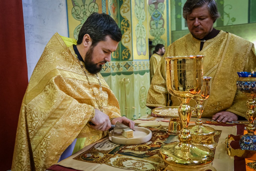 Служба во владимирском соборе