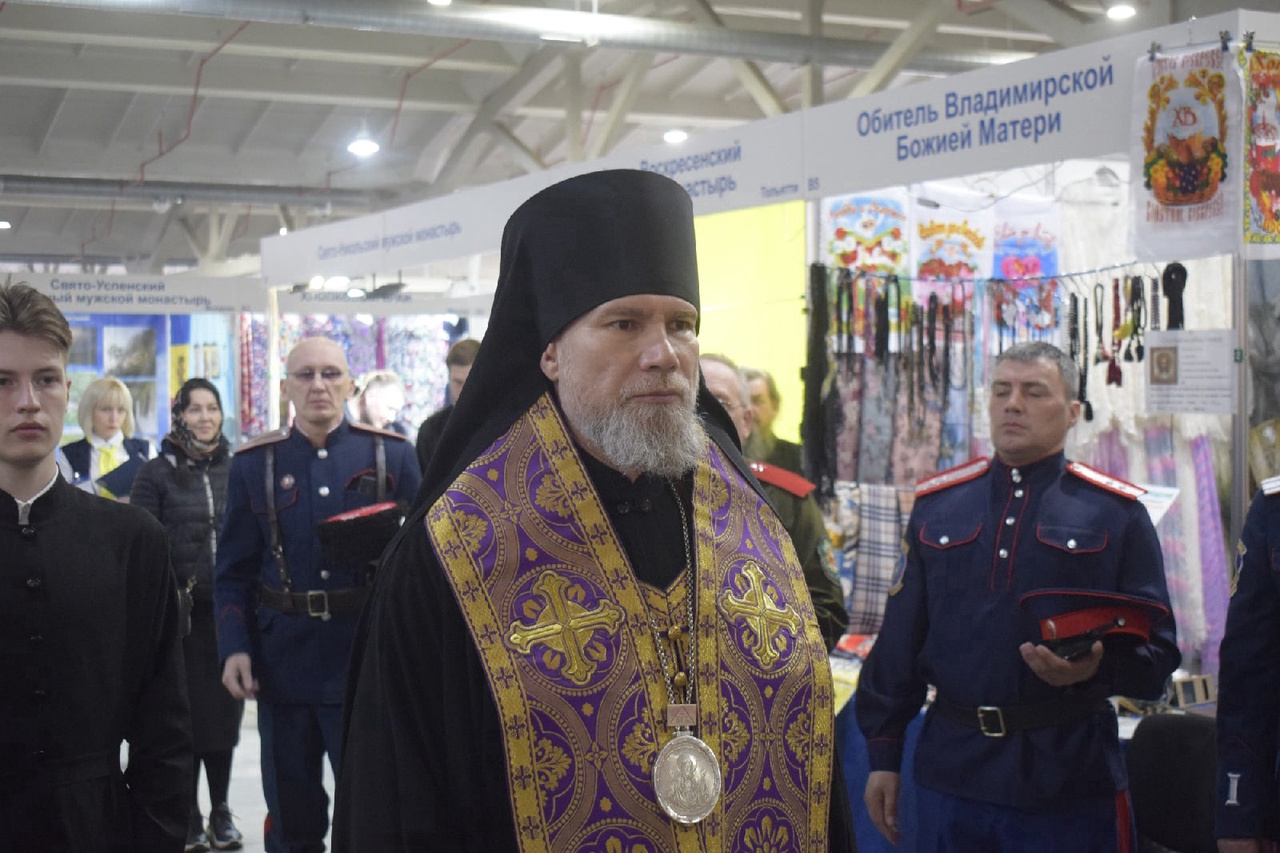 Кузнецк выставки. Православная ярмарка. Православная выставка. Православная выставка ярмарка Кемерово 2022. Кузнецк православный 2019.