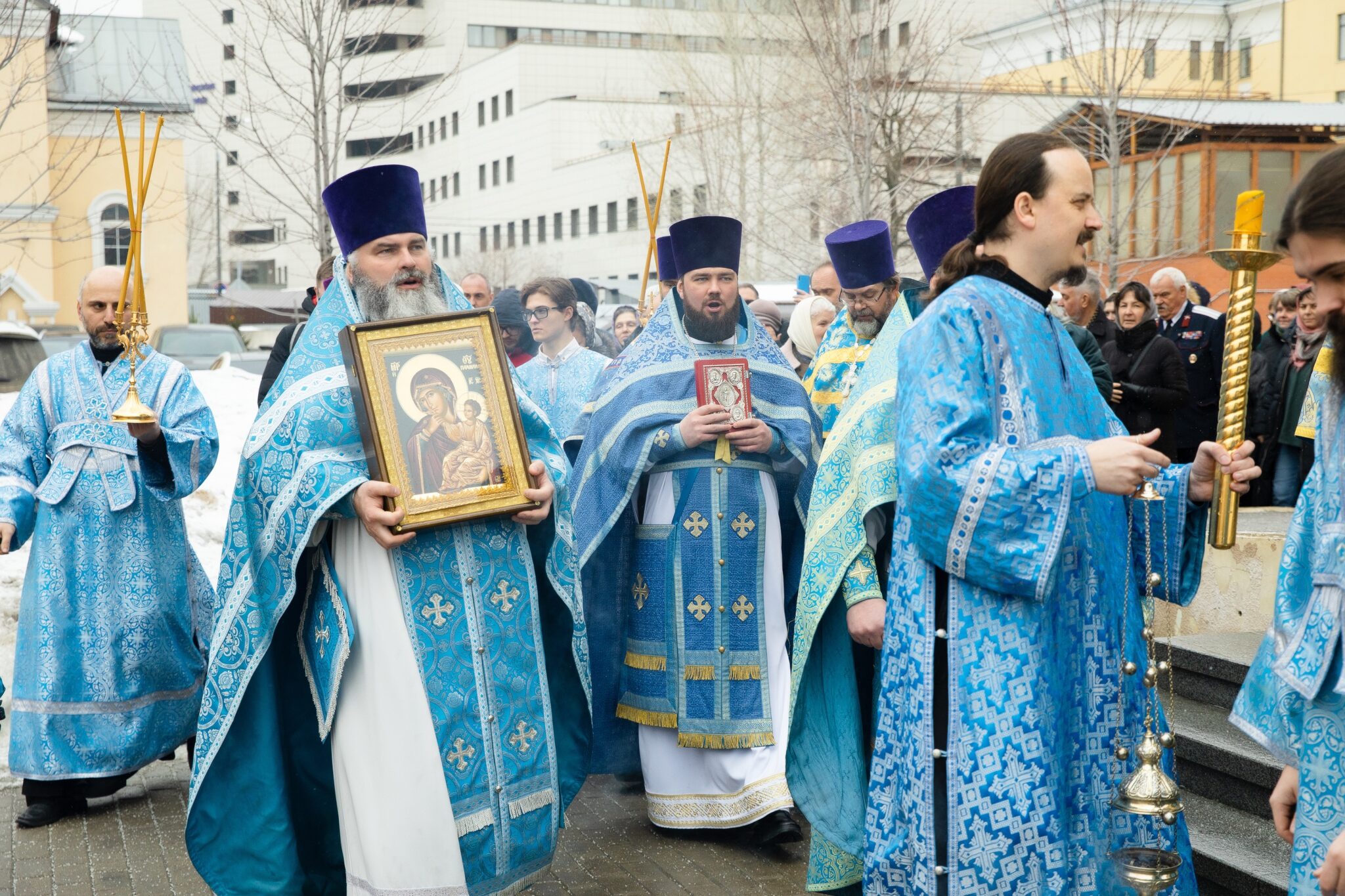 настоятели храмов москвы