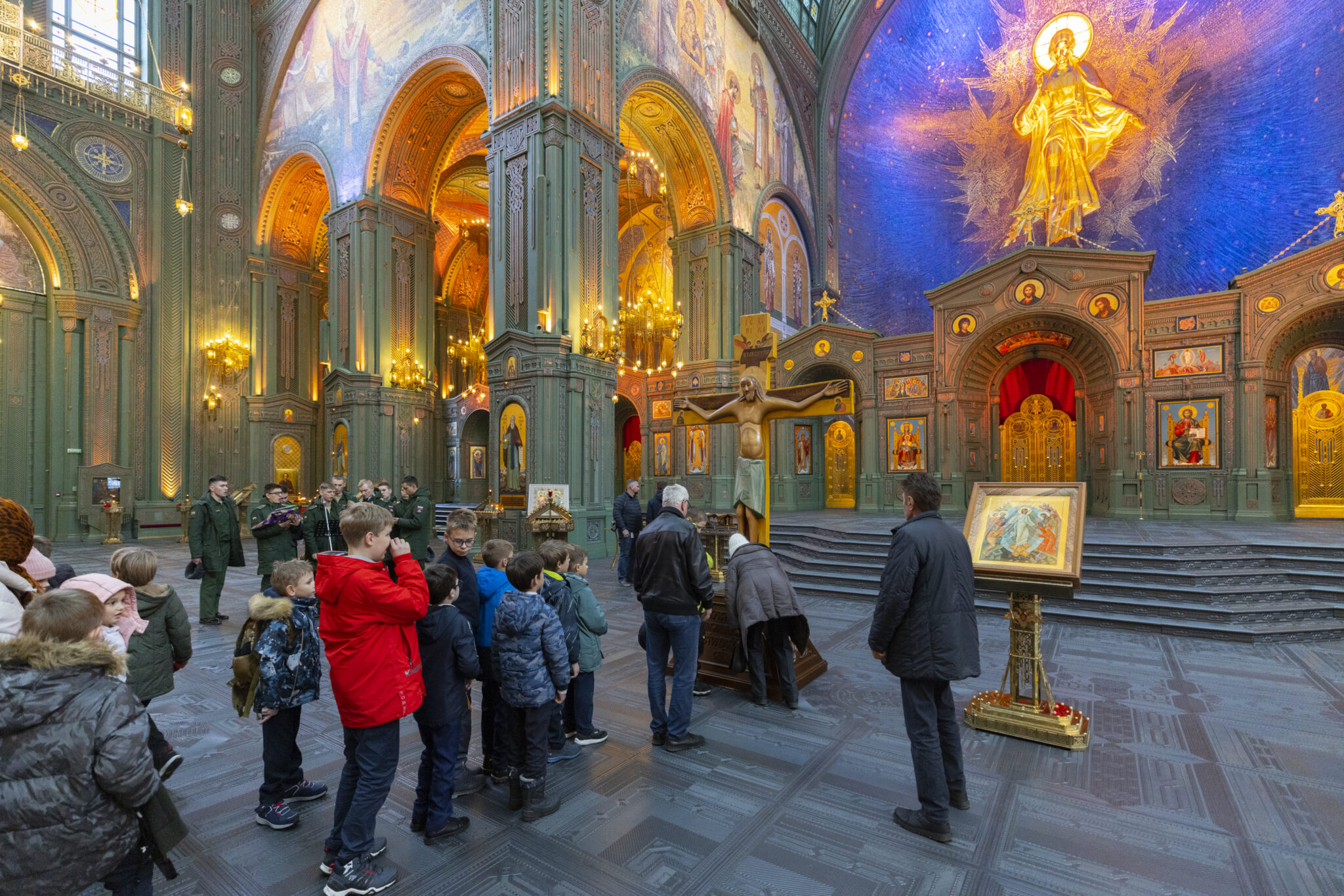 Снег в Новочеркасске Патриарший собор